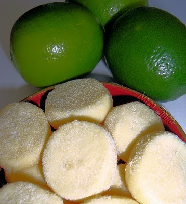 Biscoitos Amanteigados de Limão  