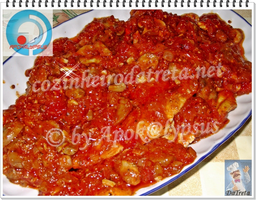 Bifes com molho de tomate (microondas)