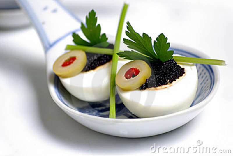 Caviar com ovos