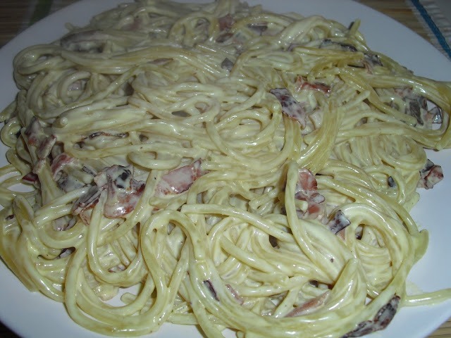 Esparguete Carbonara
