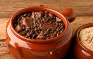 Feijoada de feijão preto 