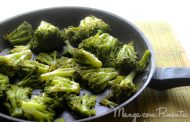 Bróculos com alho e óleo