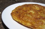 Espetadas de omeleta á espanhola 
