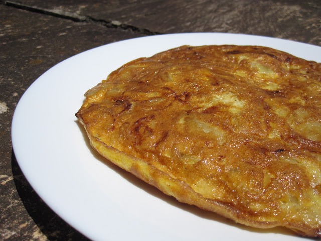 Espetadas de omeleta á espanhola 