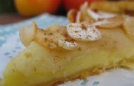 Torta de Amêndoa com Creme Pasteleiro
