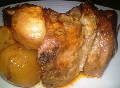 Naco de porco com batatas