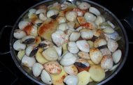 Bacalhau com amêijoas na cataplana 