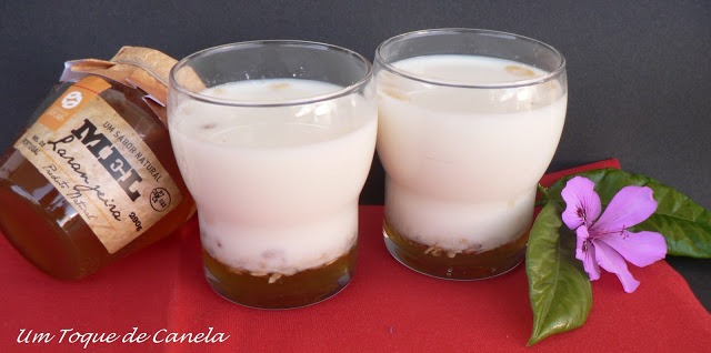 Iogurtes Caseiros (Sem Iogurteira) de Leite Condensado
