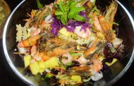 Salada de marisco e abacate