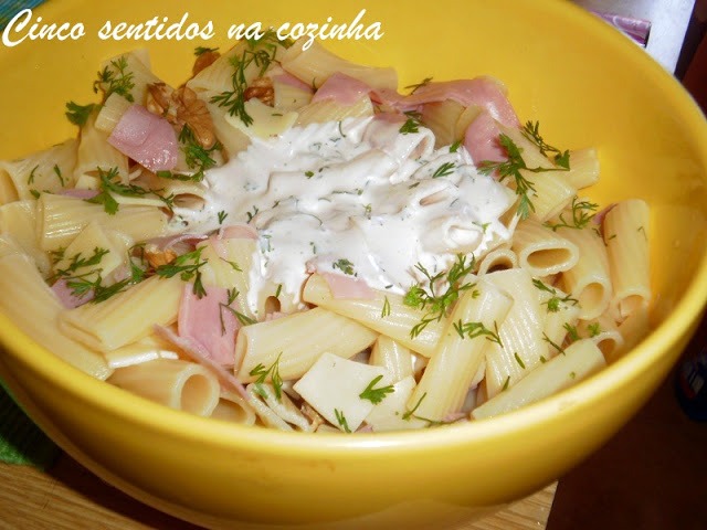 Salada de Macarrão com Fiambre