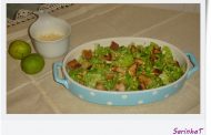 Salada Verde com Pinhões e Croutons