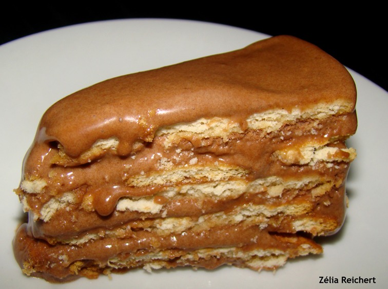 Torta de Chocolate c/ Bolacha Maria 