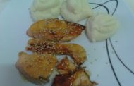 Salmão com Mel e Sementes de Sésamo 