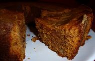Bolo de Café com Especiarias e Nozes 