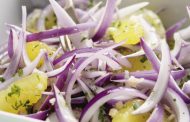 Salada de cebola roxa e limão 
