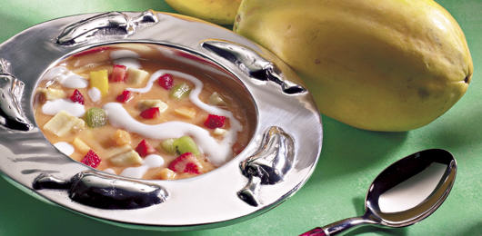 Sopa de Papaia e Iogurte com Macedónia de Frutas 