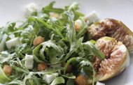Salada de Rúcula com Mel e Figos Frescos 