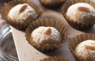 Bombons de Ovo e Amêndoa 