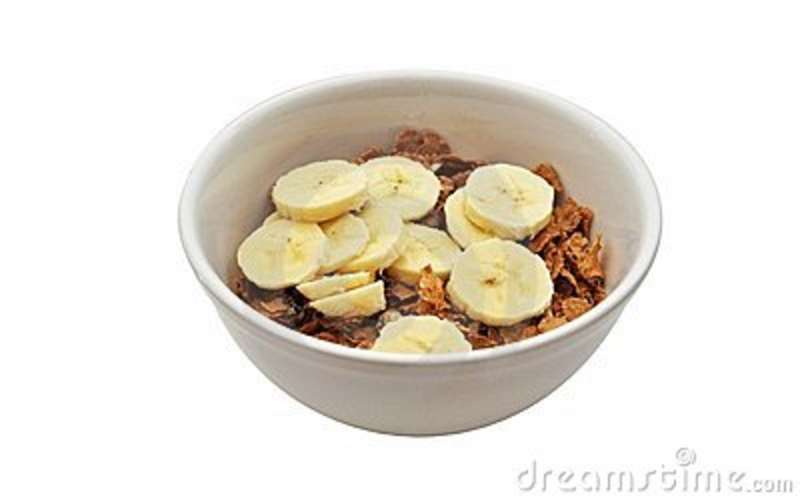 Cereais de Pequeno-Almoço com Banana