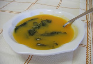 Sopa de Legumes com Espinafres 