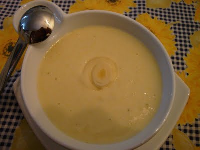Vichyssoise ou sopa gelada de alho-porró