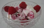Gelado de mascarpone com framboesas