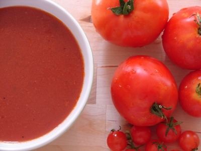 Extrato de tomate caseiro