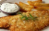Peixe frito empanado