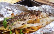 SALMÃO NO FORNO RECHEADO